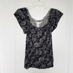 Max Studio Black & White Floral Boho Print Blouse